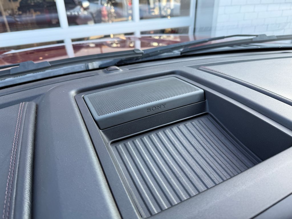 Used 2015 Red Ford Platinum image 58