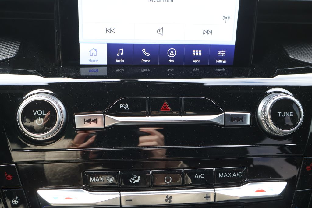 Thumbnail: 2023 Ford Explorer - 26