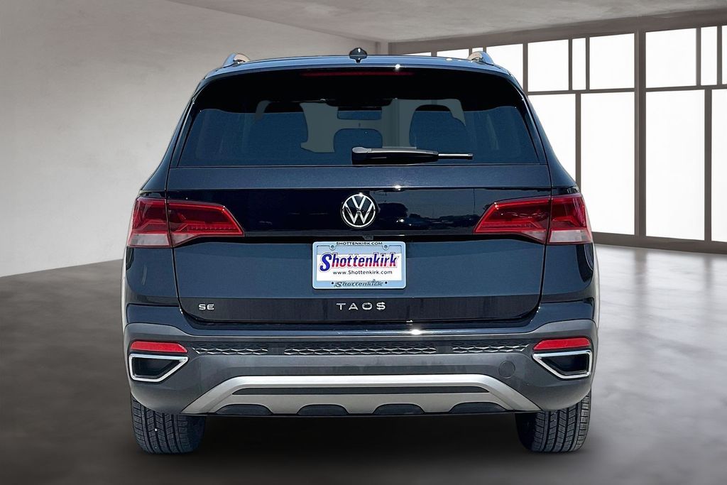Used 2022 Volkswagen Taos SUV
