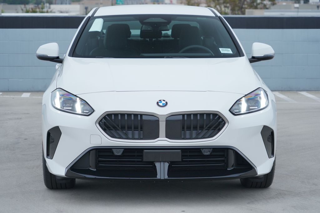 Thumbnail: 2026 BMW 2 Series - 2