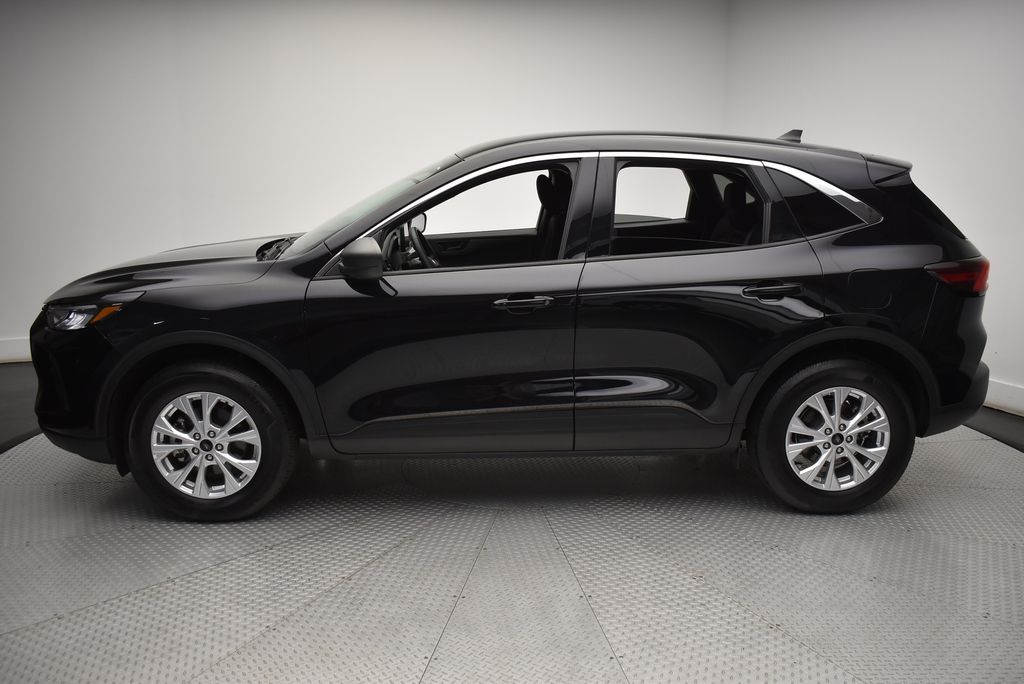 Thumbnail: 2024 Ford Escape - 8