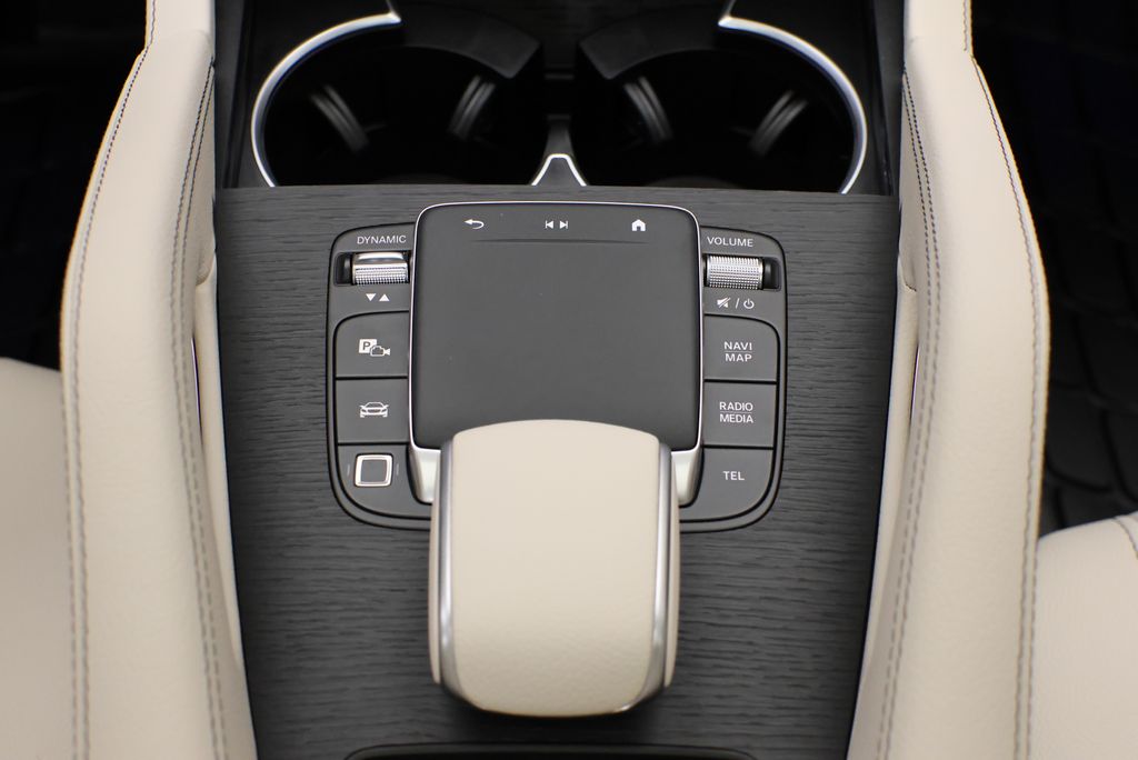 Thumbnail: 2026 Mercedes-Benz GLE - 29