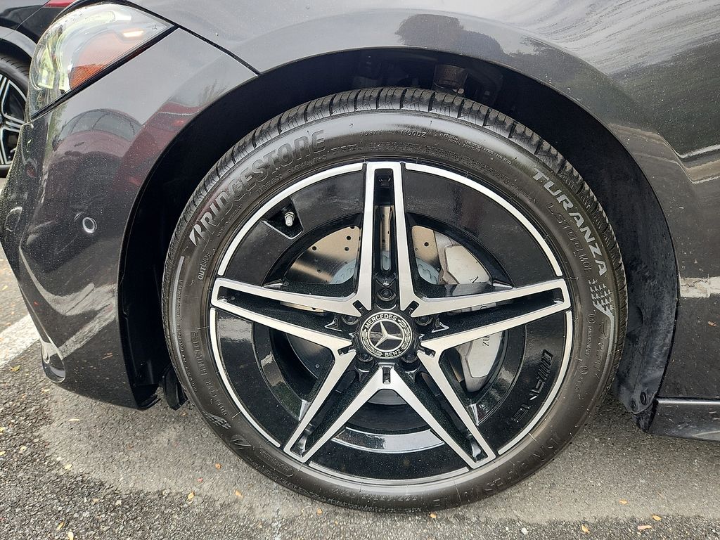 Thumbnail: 2023 Mercedes-Benz C-Class - 8