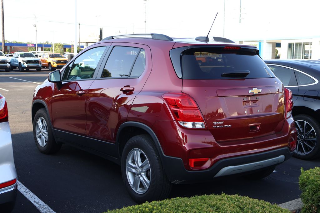 Thumbnail: 2022 Chevrolet Trax - 10