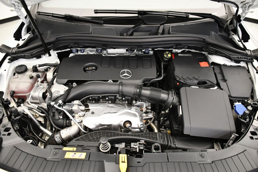 Thumbnail: 2023 Mercedes-Benz GLA - 11