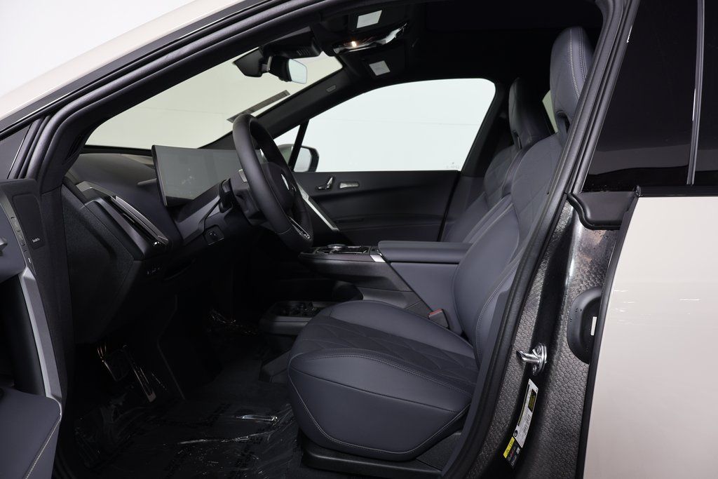 Thumbnail: 2026 BMW iX - 5