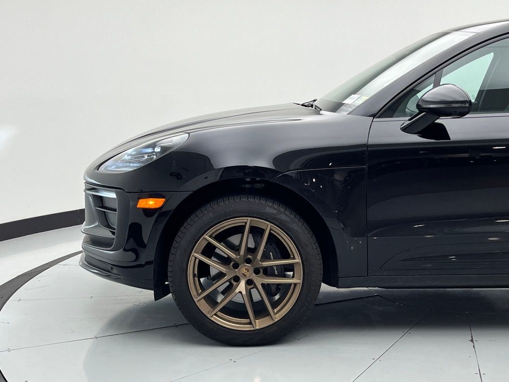 2024 Porsche Macan  31