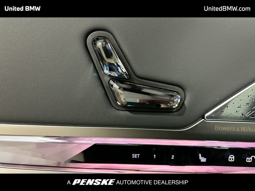 2025 BMW 7 Series 760i xDrive 12