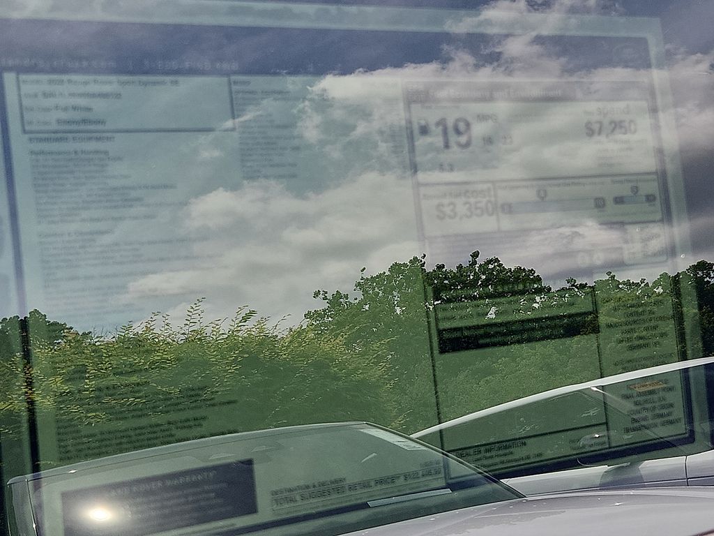 2025 Land Rover Range Rover Sport Dynamic 11