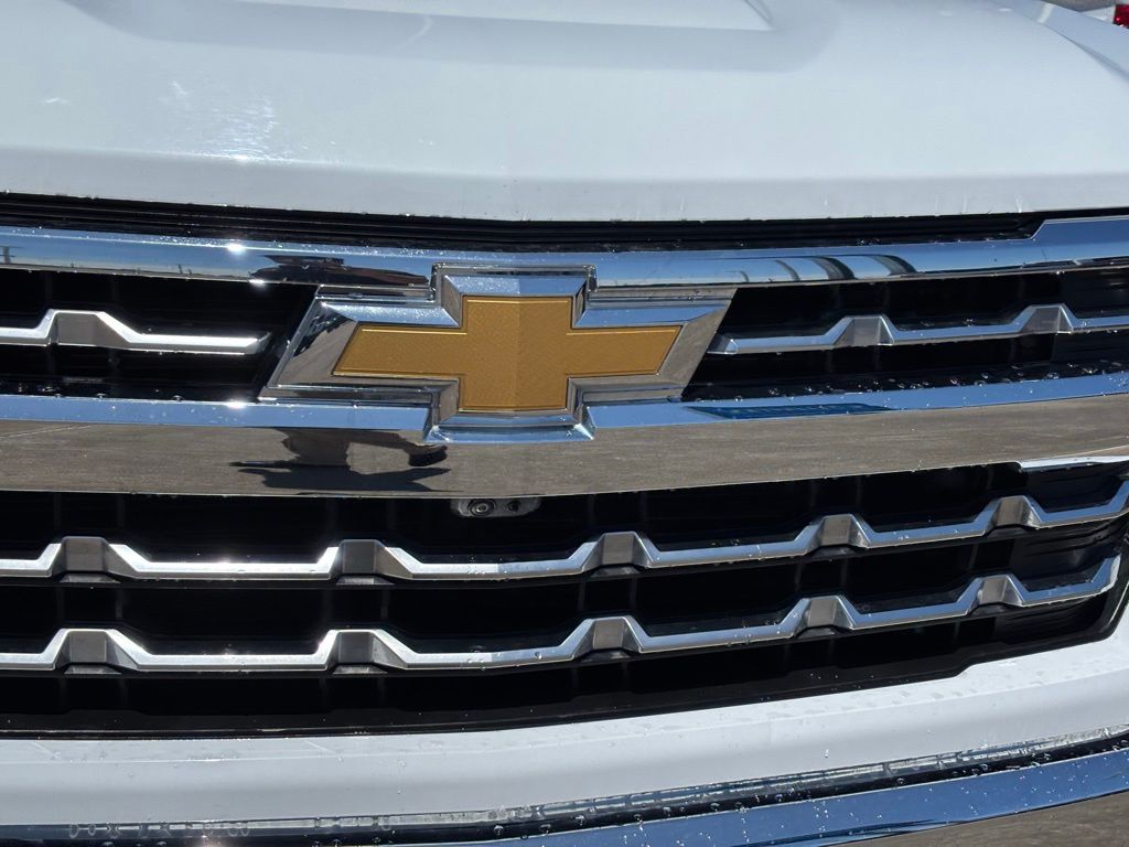 2024 Chevrolet Silverado 1500 LTZ - 3