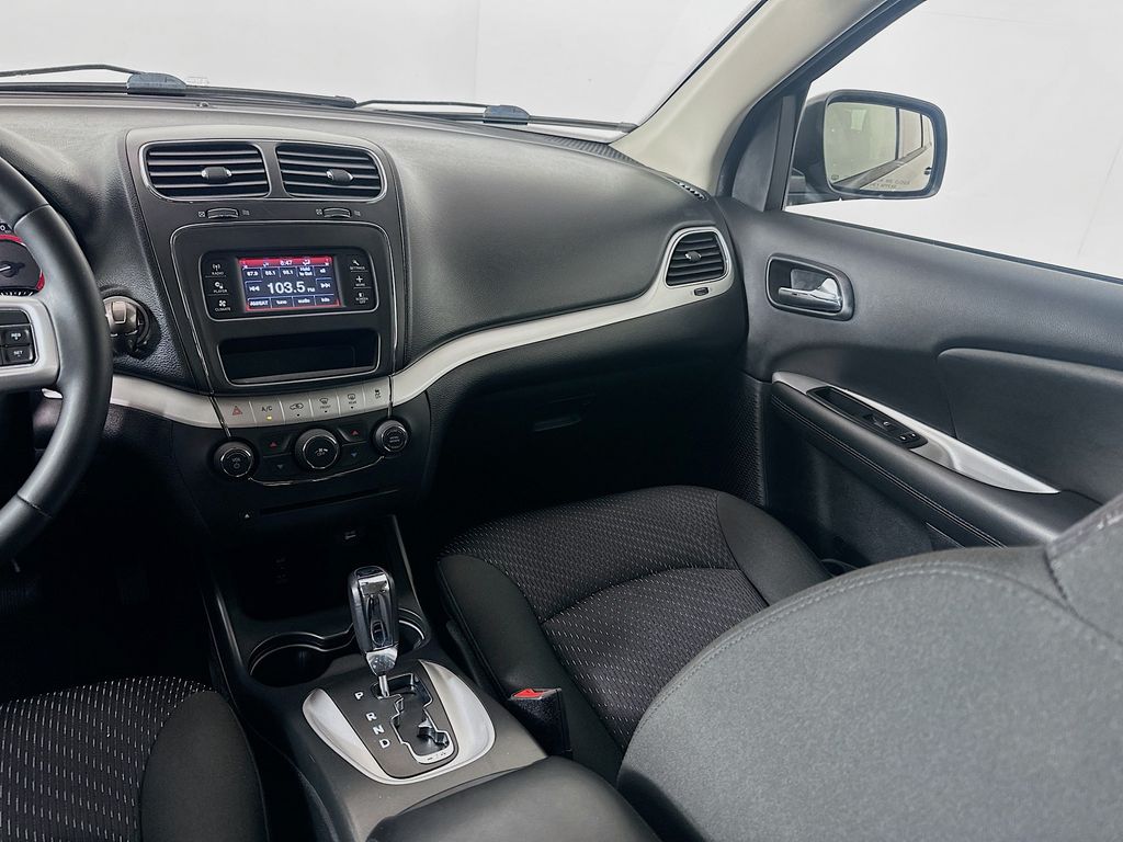 Thumbnail: 2019 Dodge Journey - 25