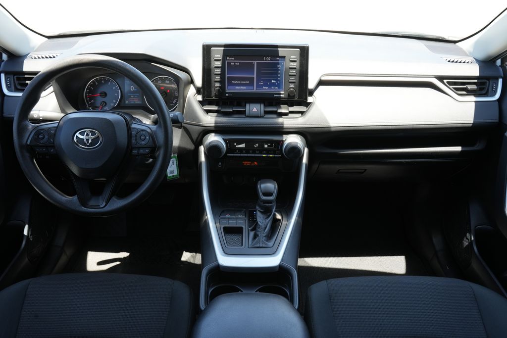 2021 Toyota RAV4 LE White at Baytown Hyundai