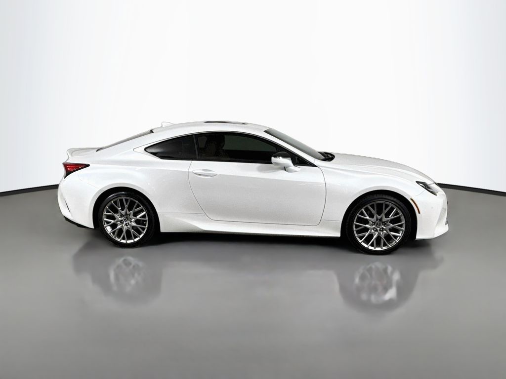 Thumbnail: 2022 Lexus RC - 4