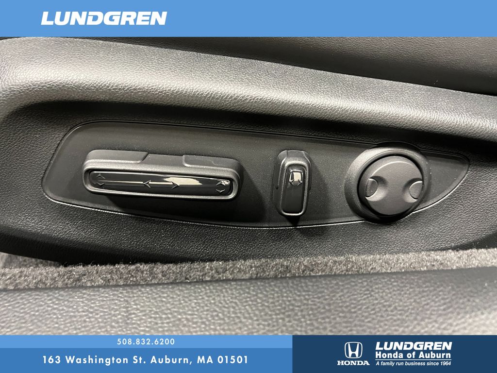 2025 Honda Accord Hybrid Touring - Photo 22