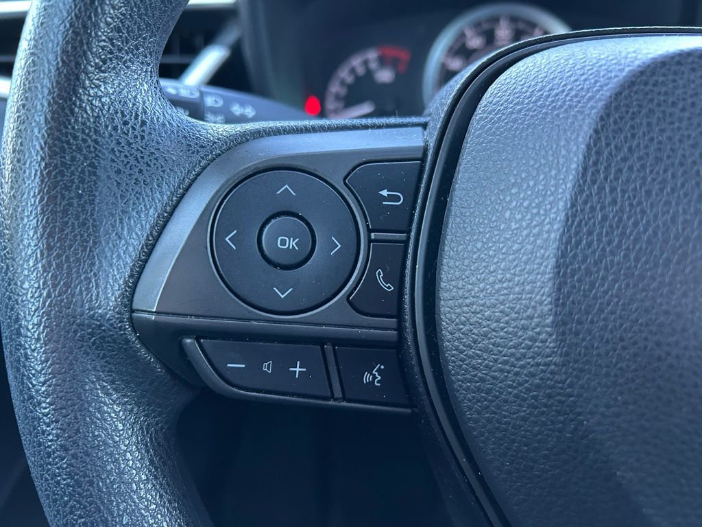 Thumbnail: 2021 Toyota Corolla - 18