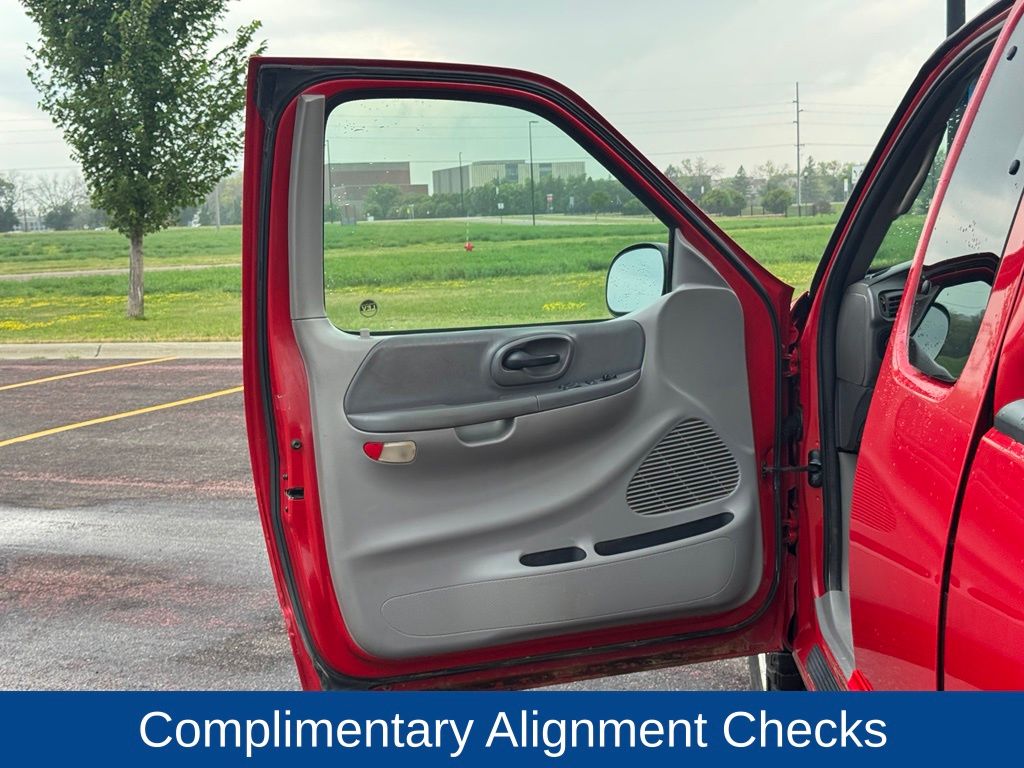 2002 Ford F-150 XLT