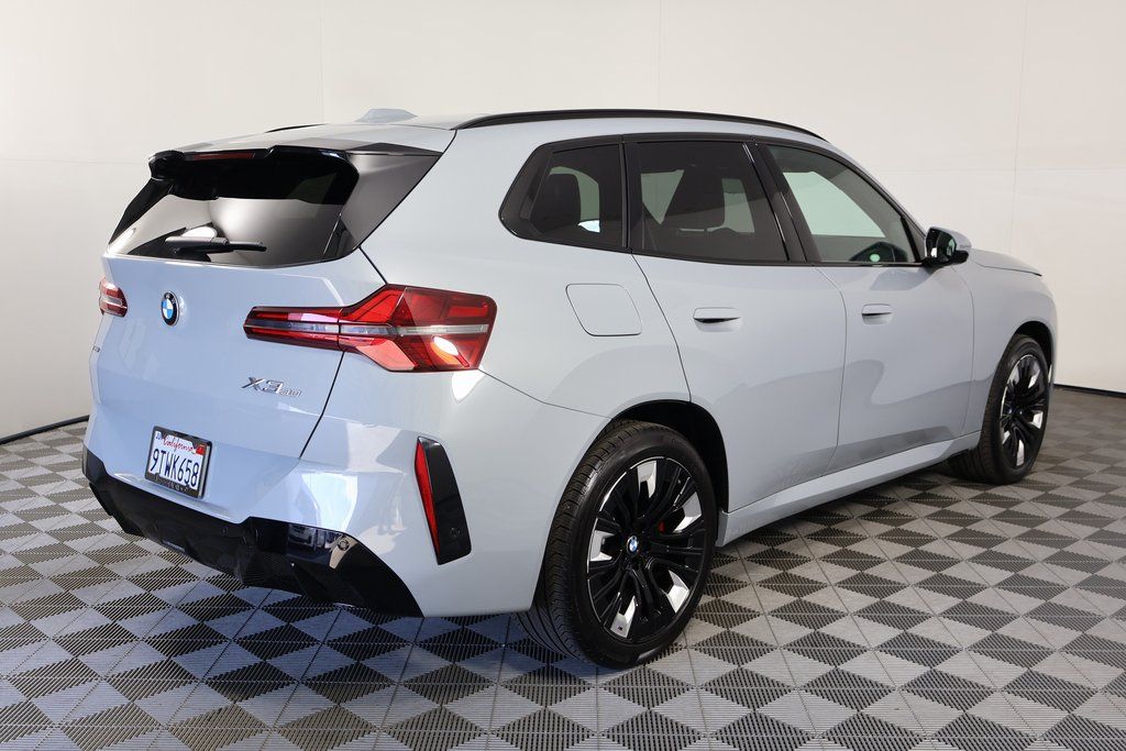 Thumbnail: 2025 BMW X3 - 4