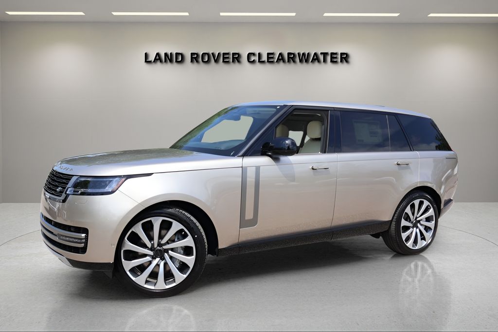 2026 Land Rover Range Rover P530 SE LWB AWD