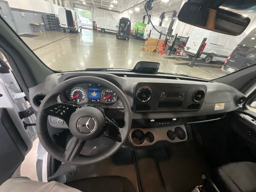 New 2026 White Mercedes-Benz  image 13