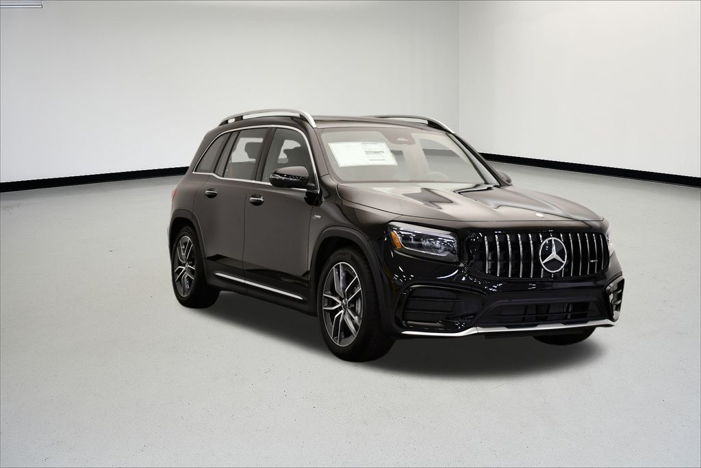 Thumbnail: 2026 Mercedes-Benz GLB - 7