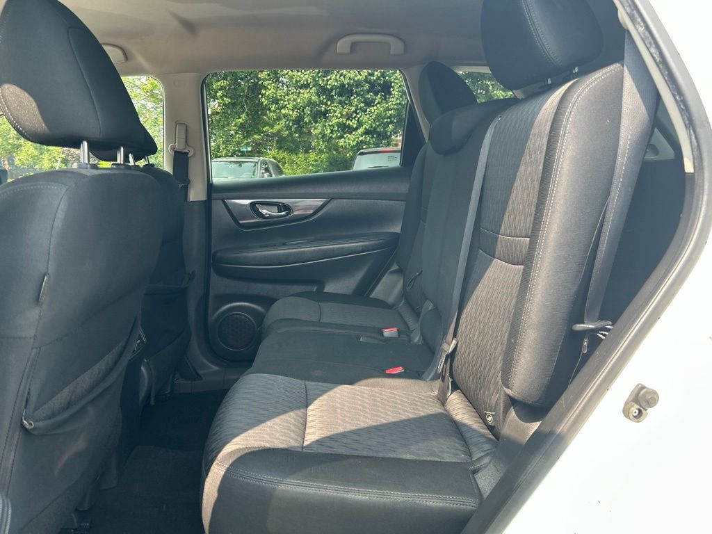 Used 2018 White Nissan SV image 22