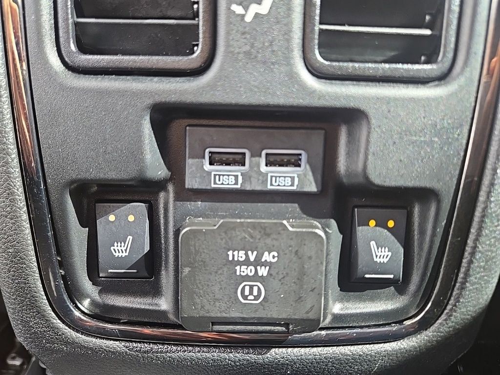 Used 2021 White Jeep High Altitude image 47