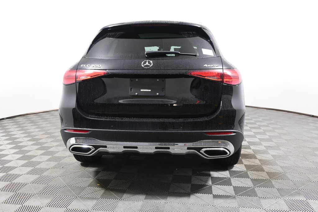 Thumbnail: 2027 Mercedes-Benz GLC - 6