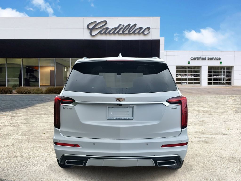 2025 Cadillac XT6 Premium Luxury 6