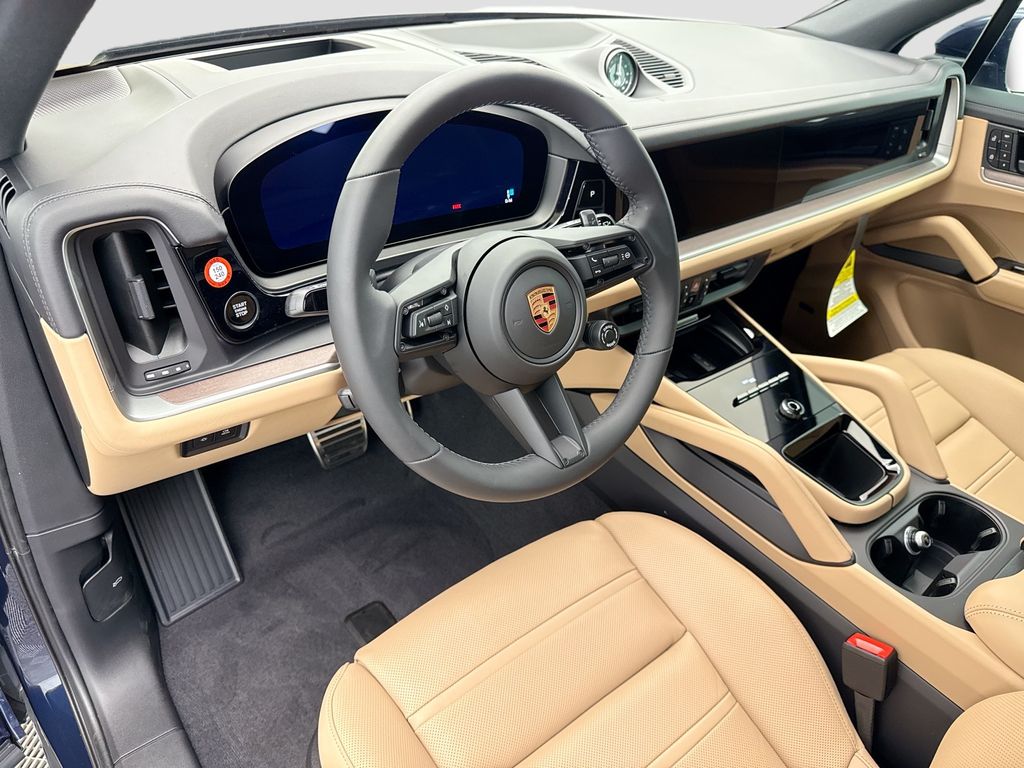 Thumbnail: 2026 Porsche Cayenne - 4