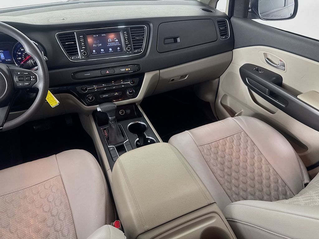 Used Car 2020 Kia Sedona  Lx For Sale Under $20,000 In Austin, Texas