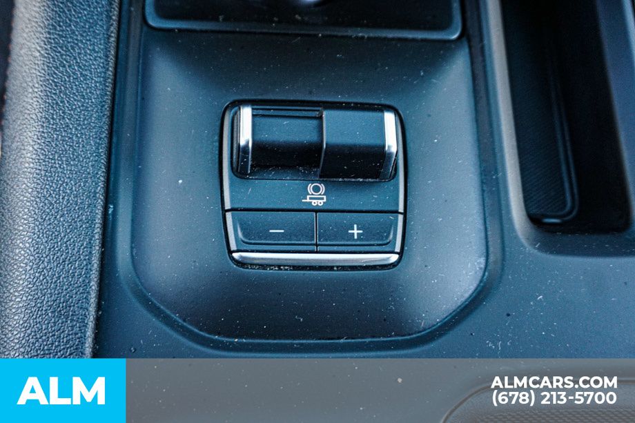 Used 2022 White GMC AT4 image 44