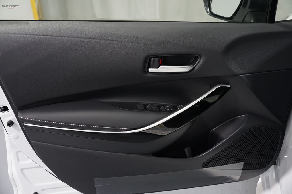 Thumbnail: 2025 Toyota Corolla - 30
