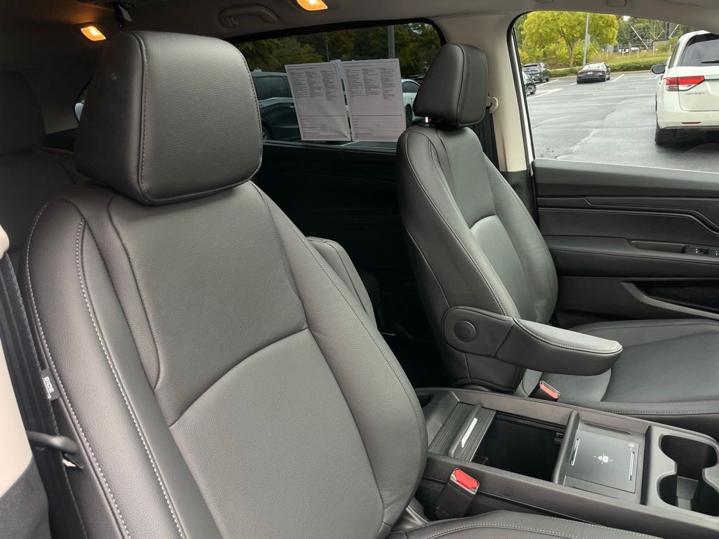 Thumbnail: 2025 Honda Odyssey - 32
