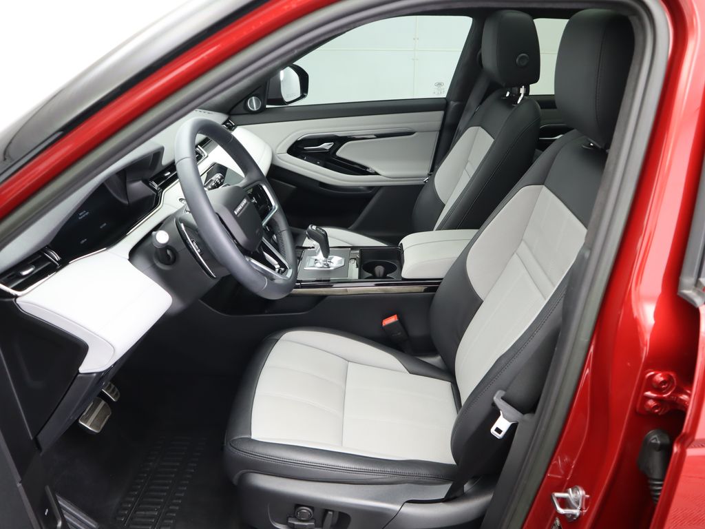 Thumbnail: 2023 Land Rover Range Rover Evoque - 19