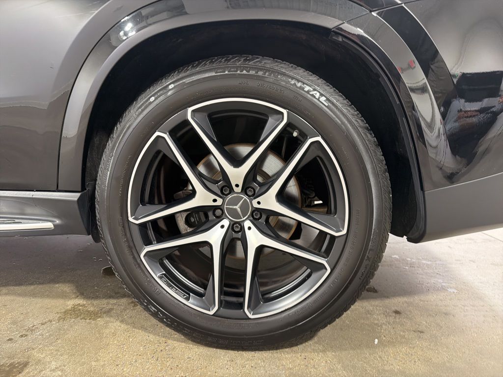 Used 2022  Mercedes-Benz GLE 53 AMG® image 30