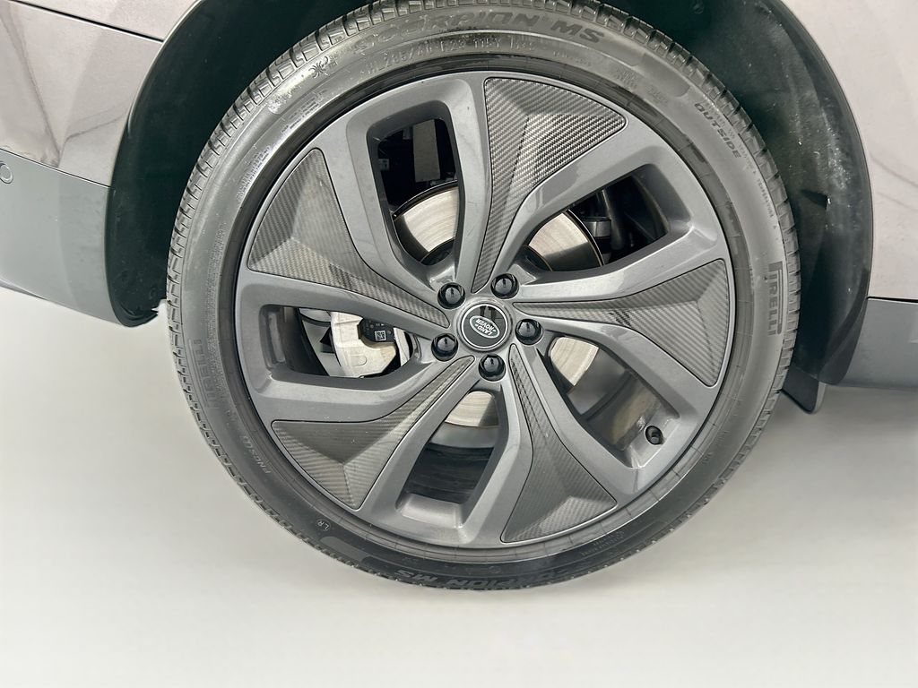 Thumbnail: 2025 Land Rover Range Rover Sport - 32