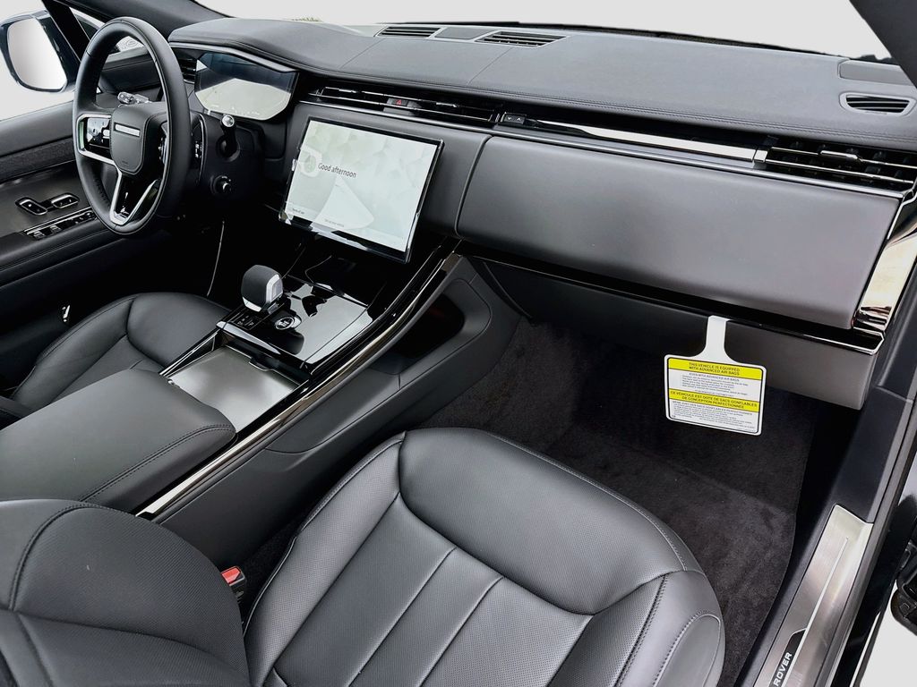 Thumbnail: 2026 Land Rover Range Rover Sport - 17