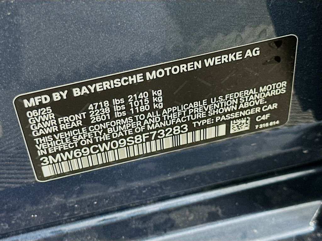 Thumbnail: 2025 BMW 3 Series - 24