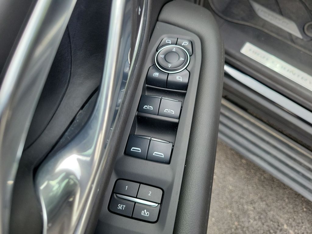 car-gallery-30