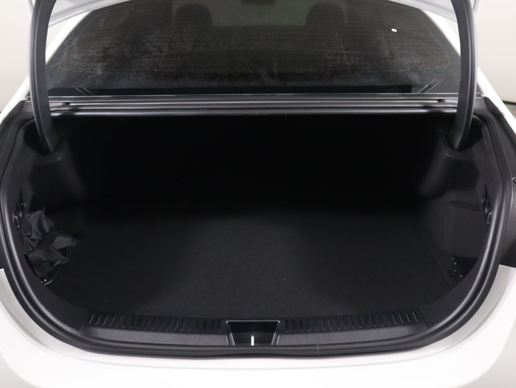 Thumbnail: 2026 Mercedes-Benz E-Class - 30