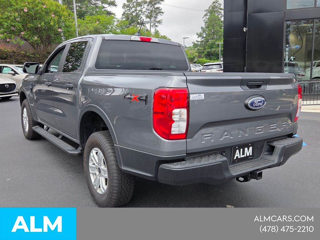 Used 2025 Gray Ford XL image 11