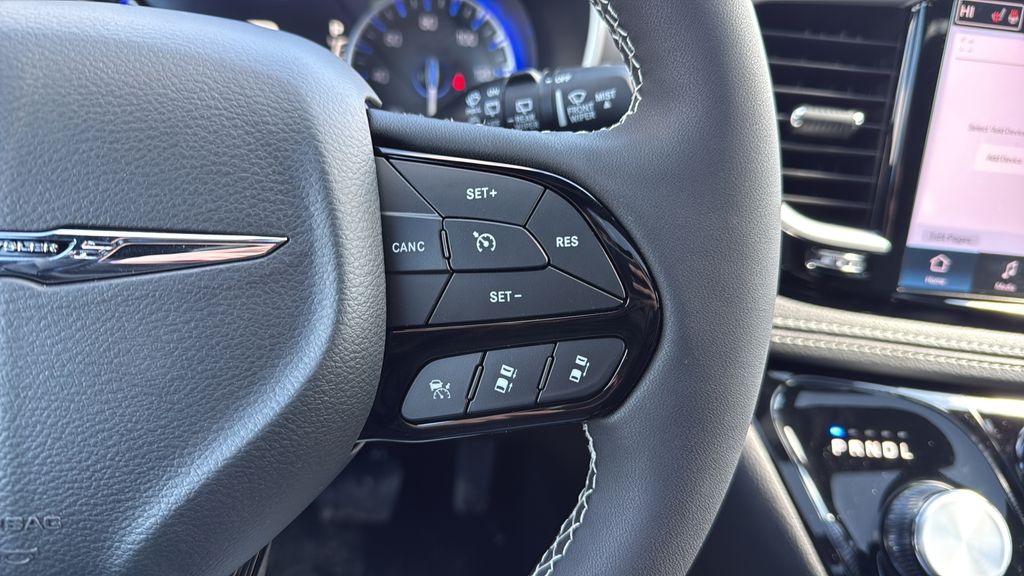2026 Chrysler Pacifica