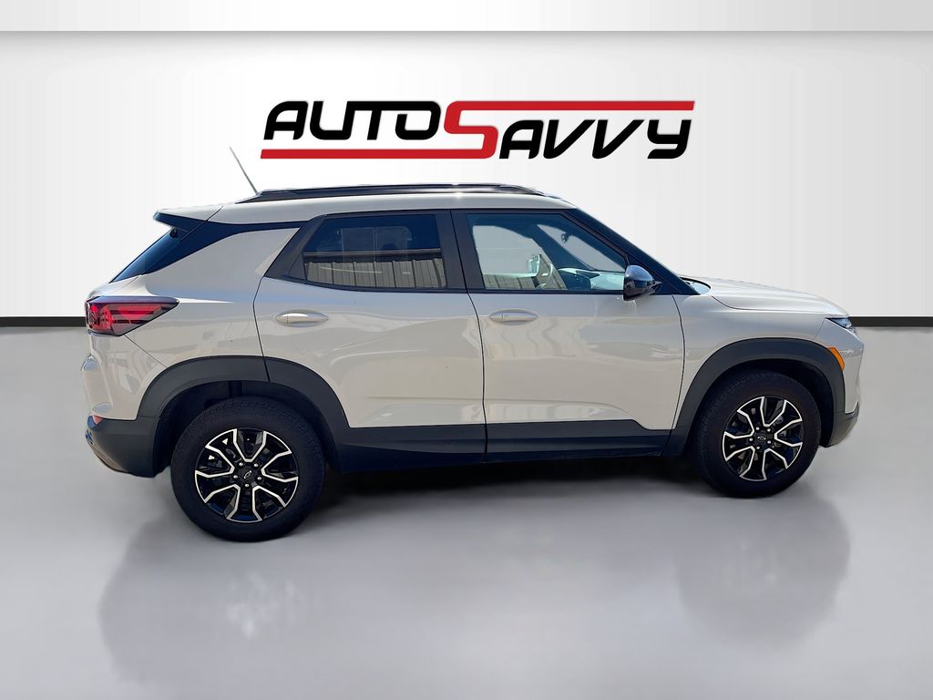 Used 2026 White Chevrolet ACTIV image 8