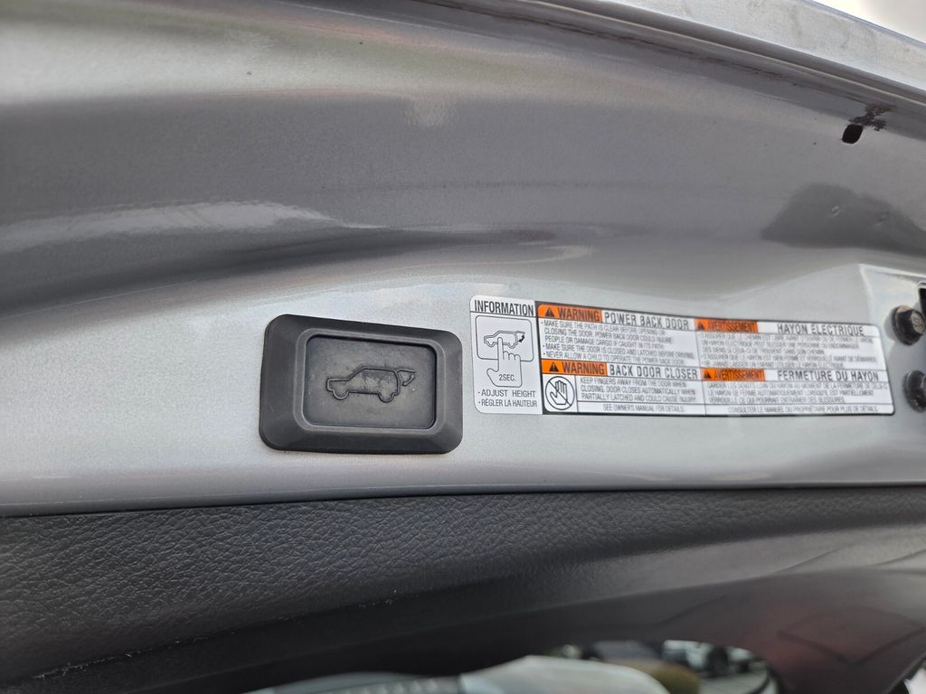 Used 2018 Toyota RAV4 SUV