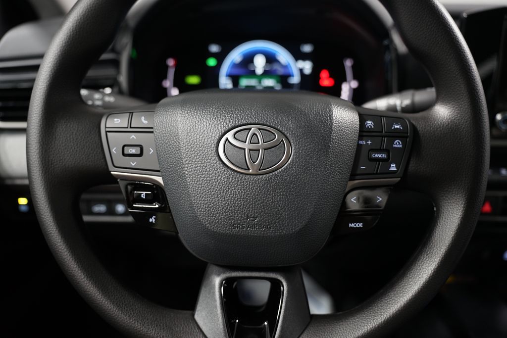 Thumbnail: 2025 Toyota Camry - 12