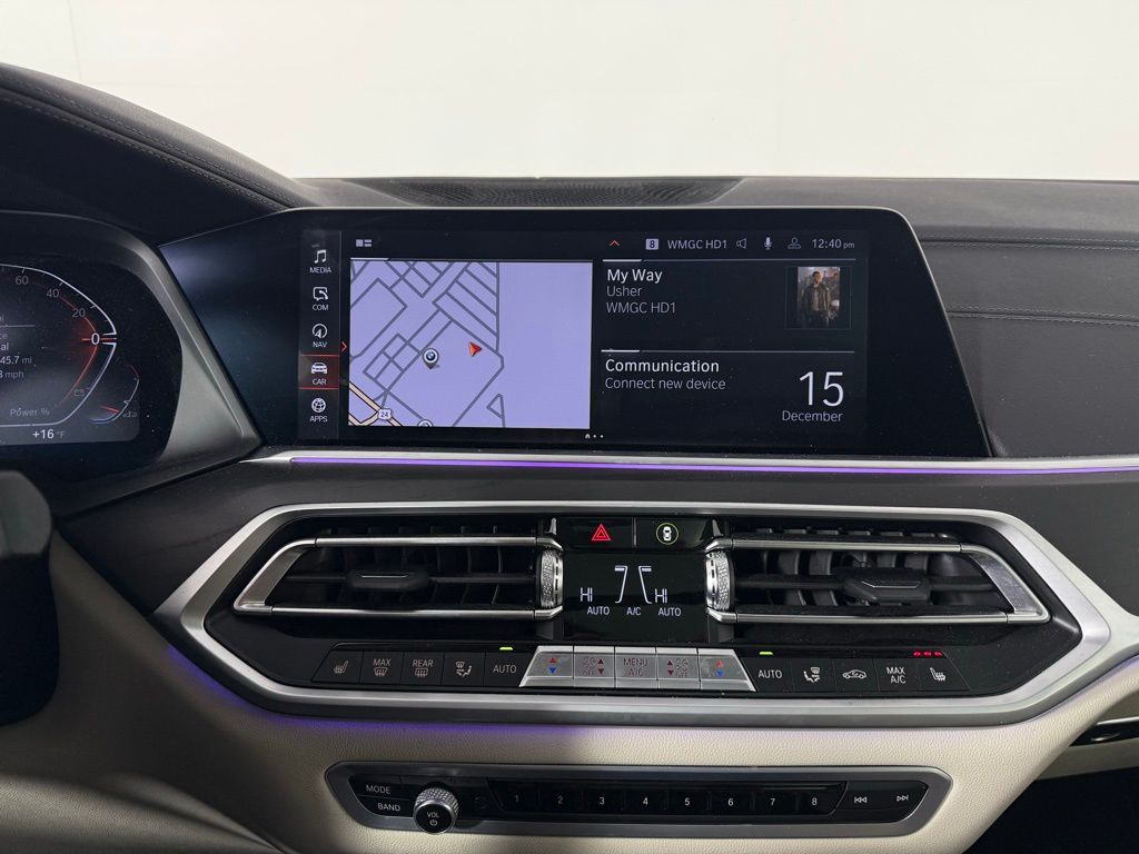 Thumbnail: 2022 BMW X7 - 16