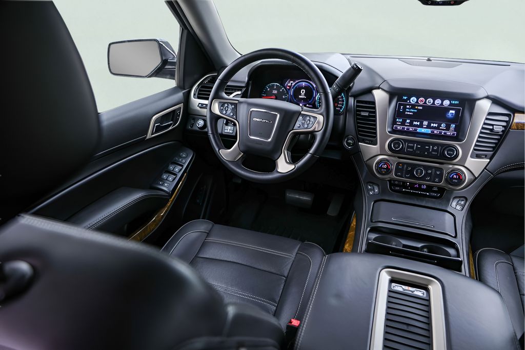 Used Car 2017 Gmc Yukon  Denali For Sale Under $30,000 In Austin, Texas