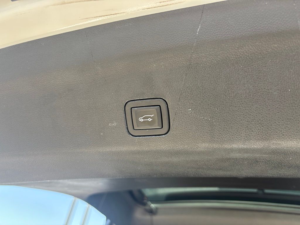 2024 GMC Yukon SLT White at Classic Elite Chevrolet Hwy 6