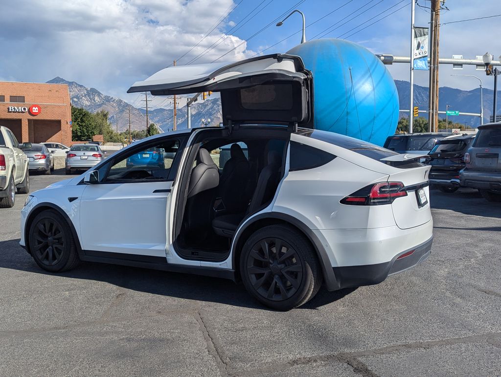 2022 Tesla Model X Base 29