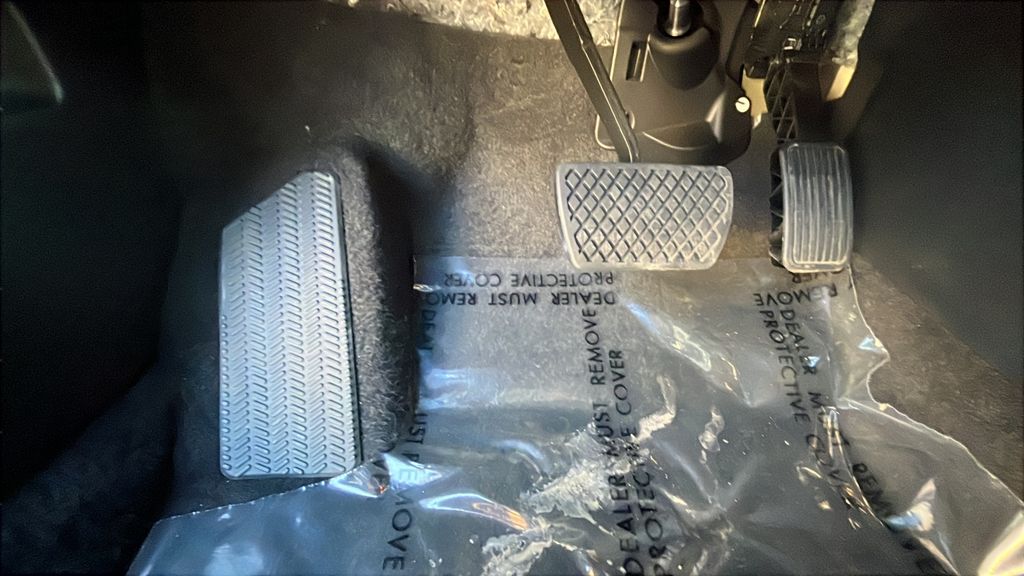 used 2024 Honda CR-V Hybrid car, priced at $35,450